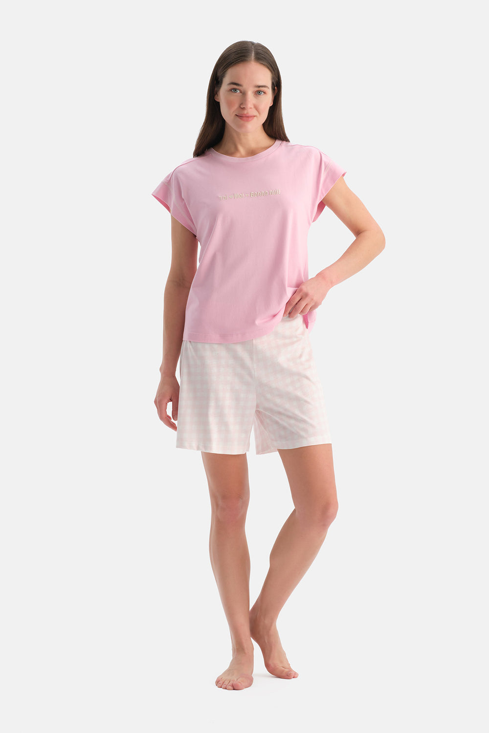 Açık Pembe Nakış Detaylı Tişört Şort Pijama Takımı