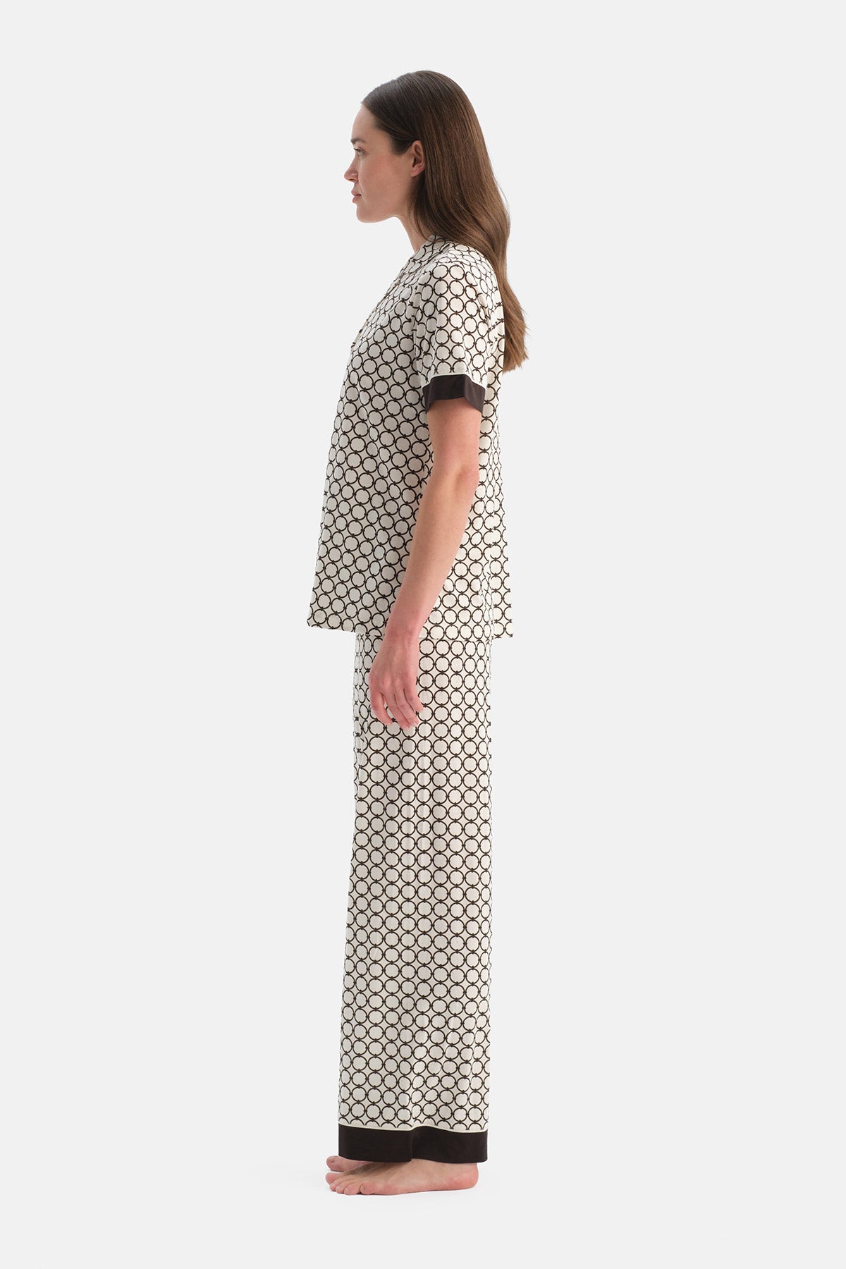 Ekru Geometrik Desenli Pamuk Modal Pijama Takımı