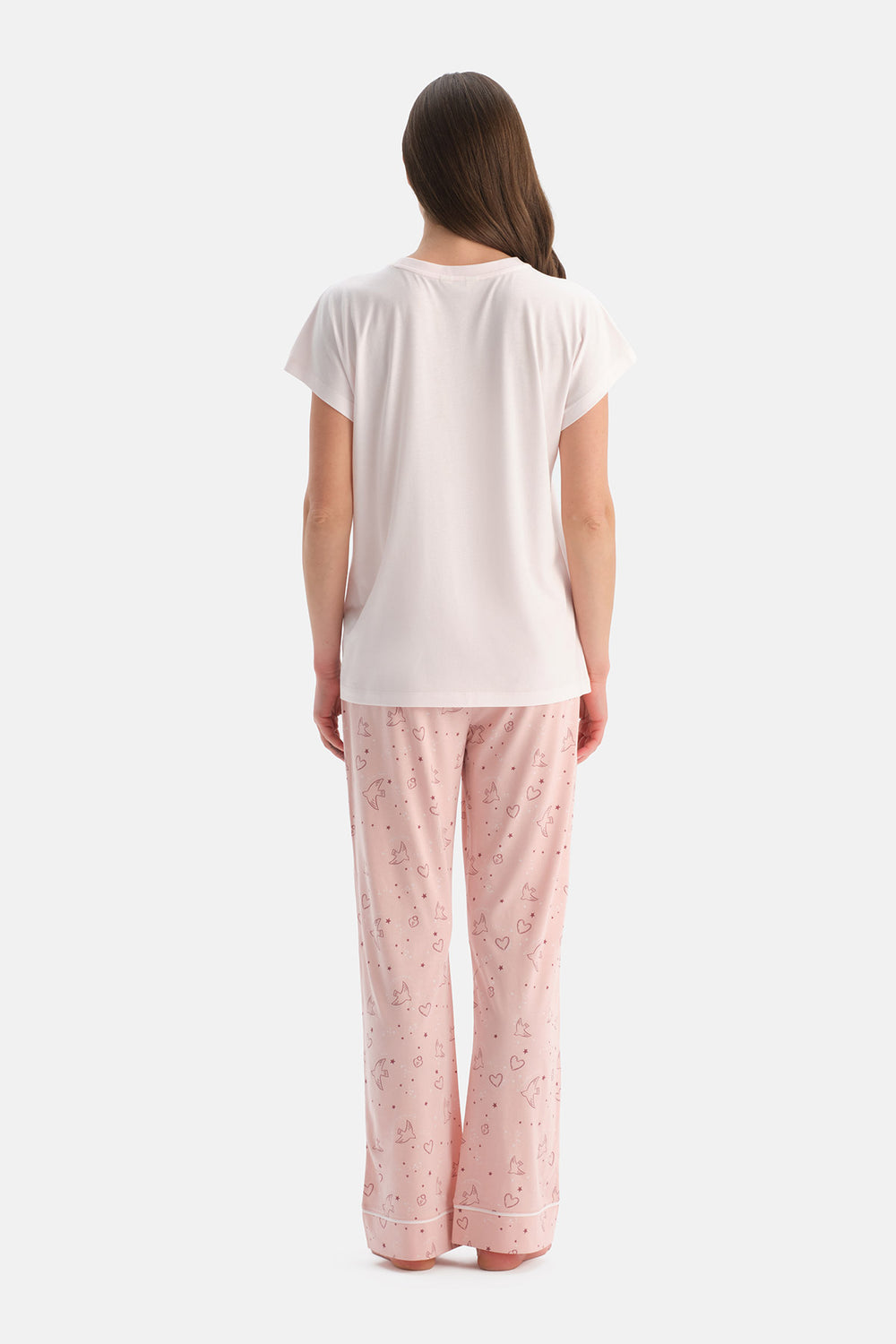 Açık Pembe Nakış Detaylı Tişört Pantolon Pijama Takımı