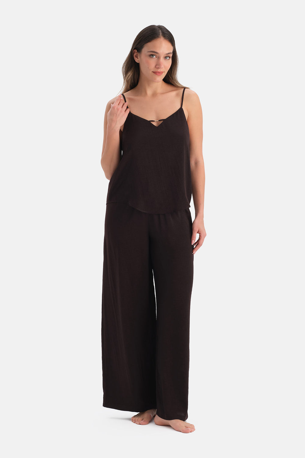 Koyu Kahve İnce Askılı Dokuma Atlet Pantolon Pijama Takımı