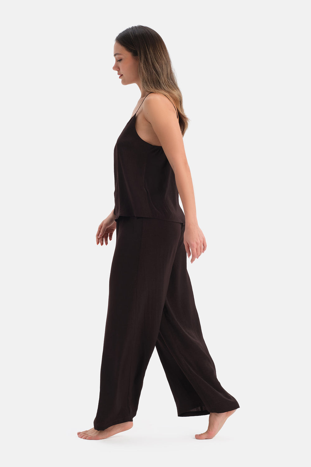 Koyu Kahve İnce Askılı Dokuma Atlet Pantolon Pijama Takımı