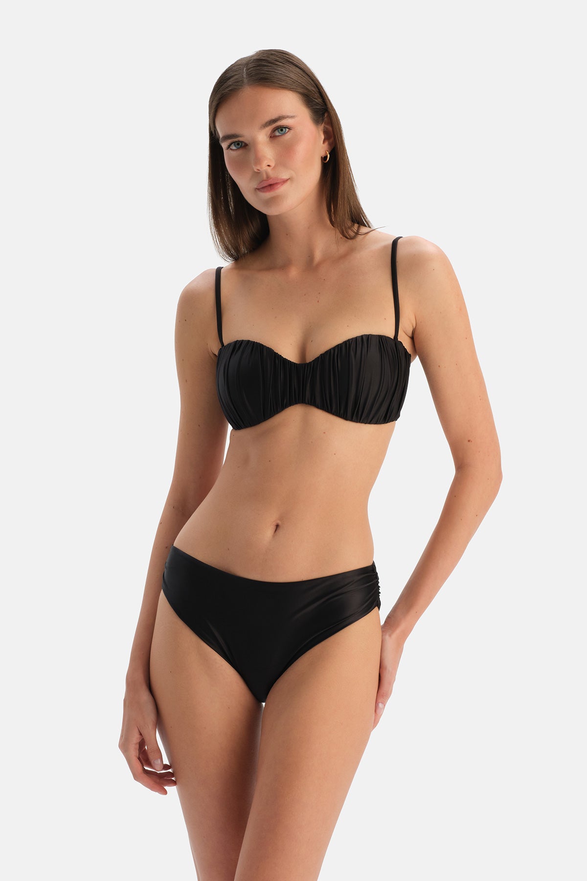 Siyah Straplez Bikini Üst