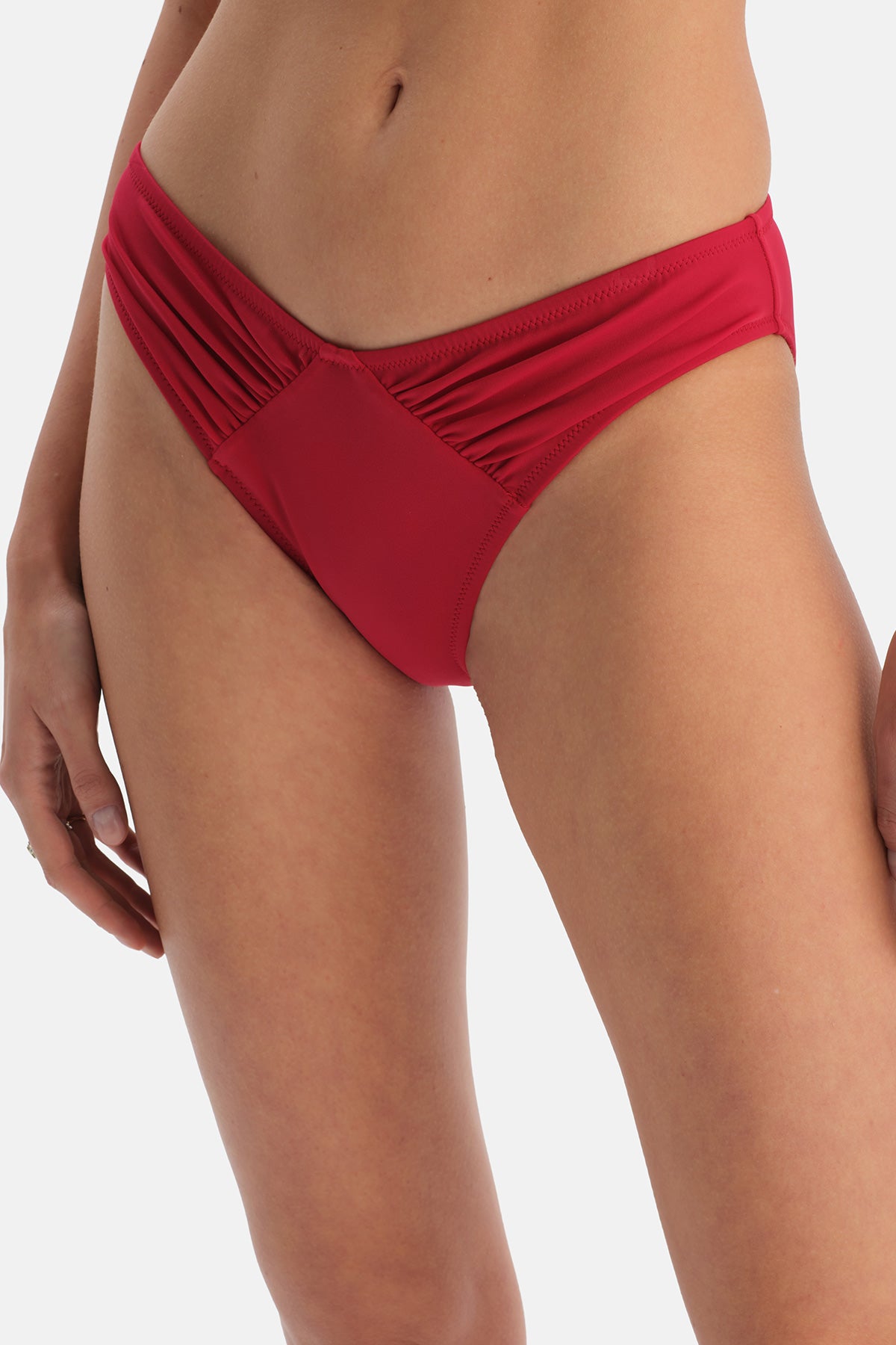 Kırmızı Düşük Bel Bikini Alt