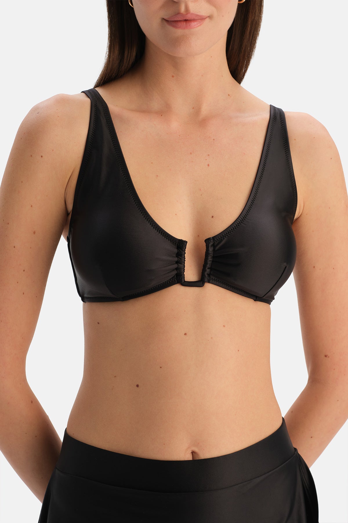 Siyah Üçgen Geniş Bikini Üst