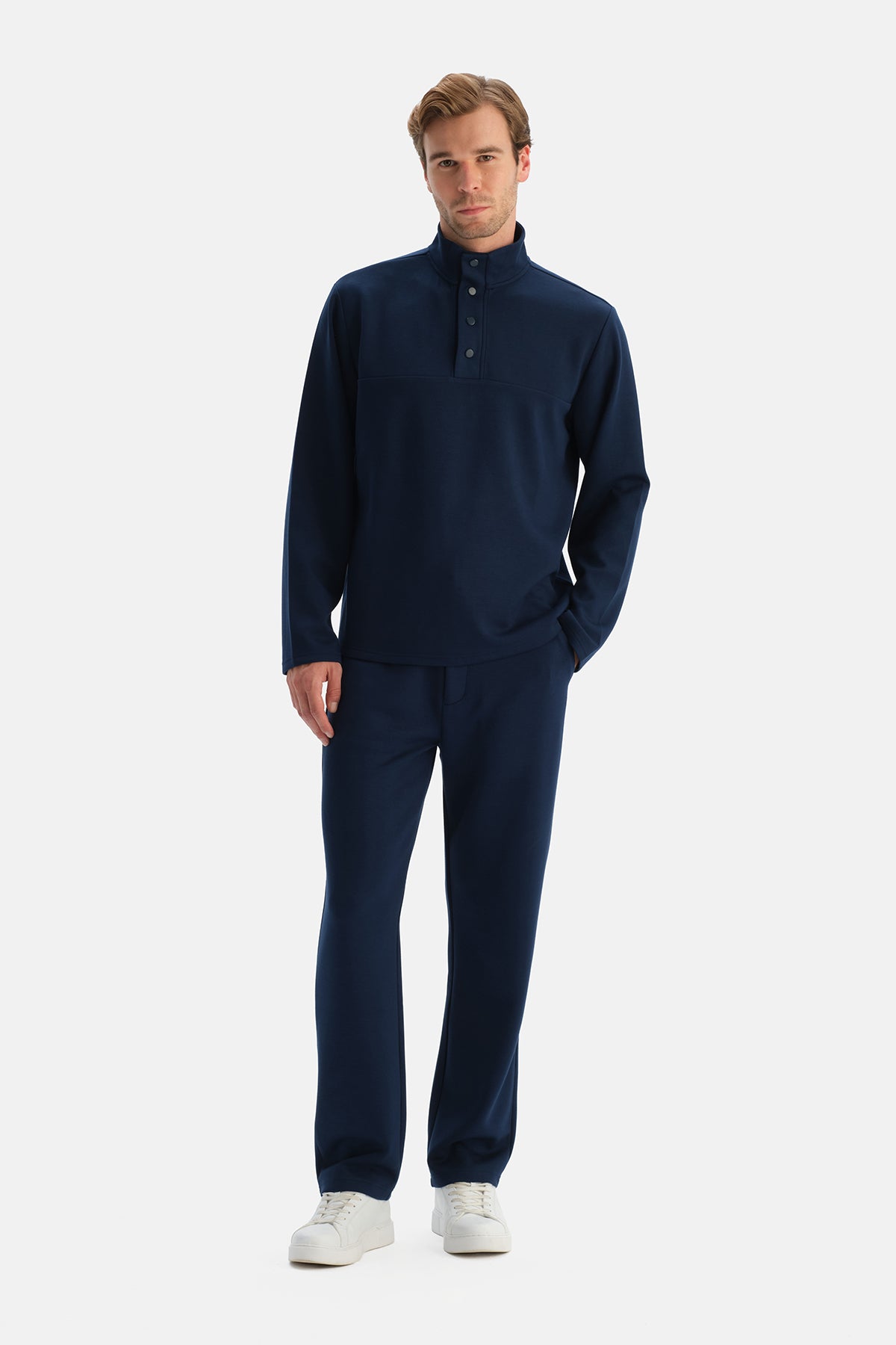Lacivert Çıtçıt Yaka Sweatshirt