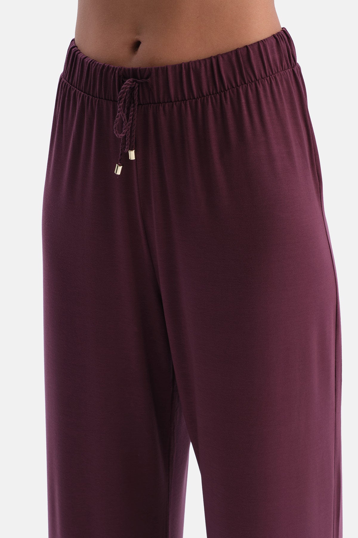 Ekru Kayık Yaka Düşük Kol Tişört Pantolon Takım