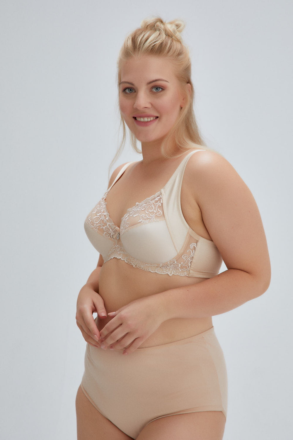 NUDE BRA