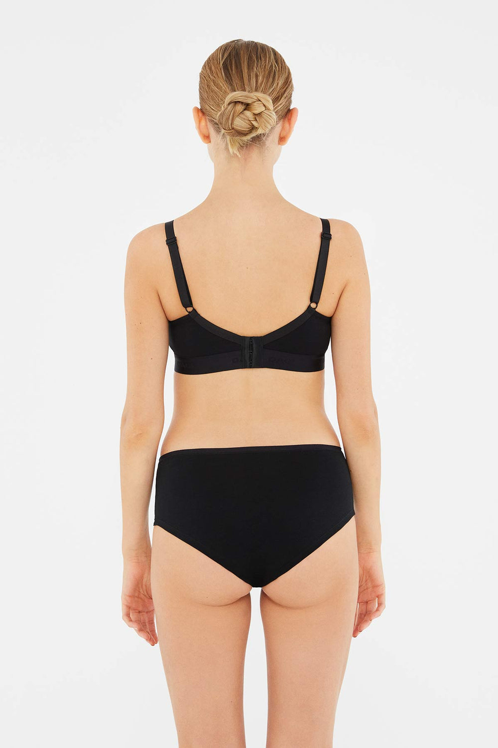 Siyah Penye Balensiz Emzirme Sütyeni