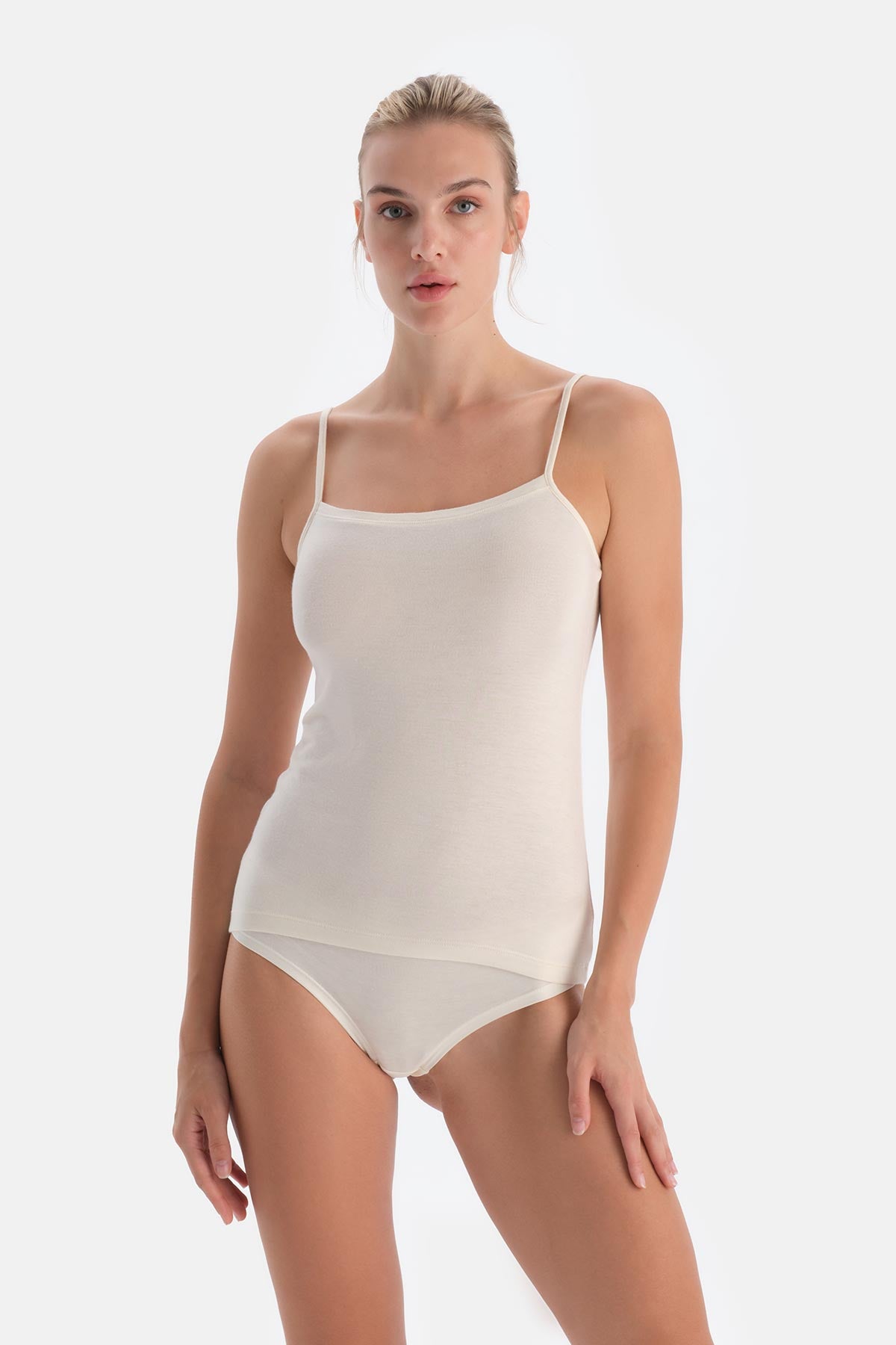 Ecru ROBE