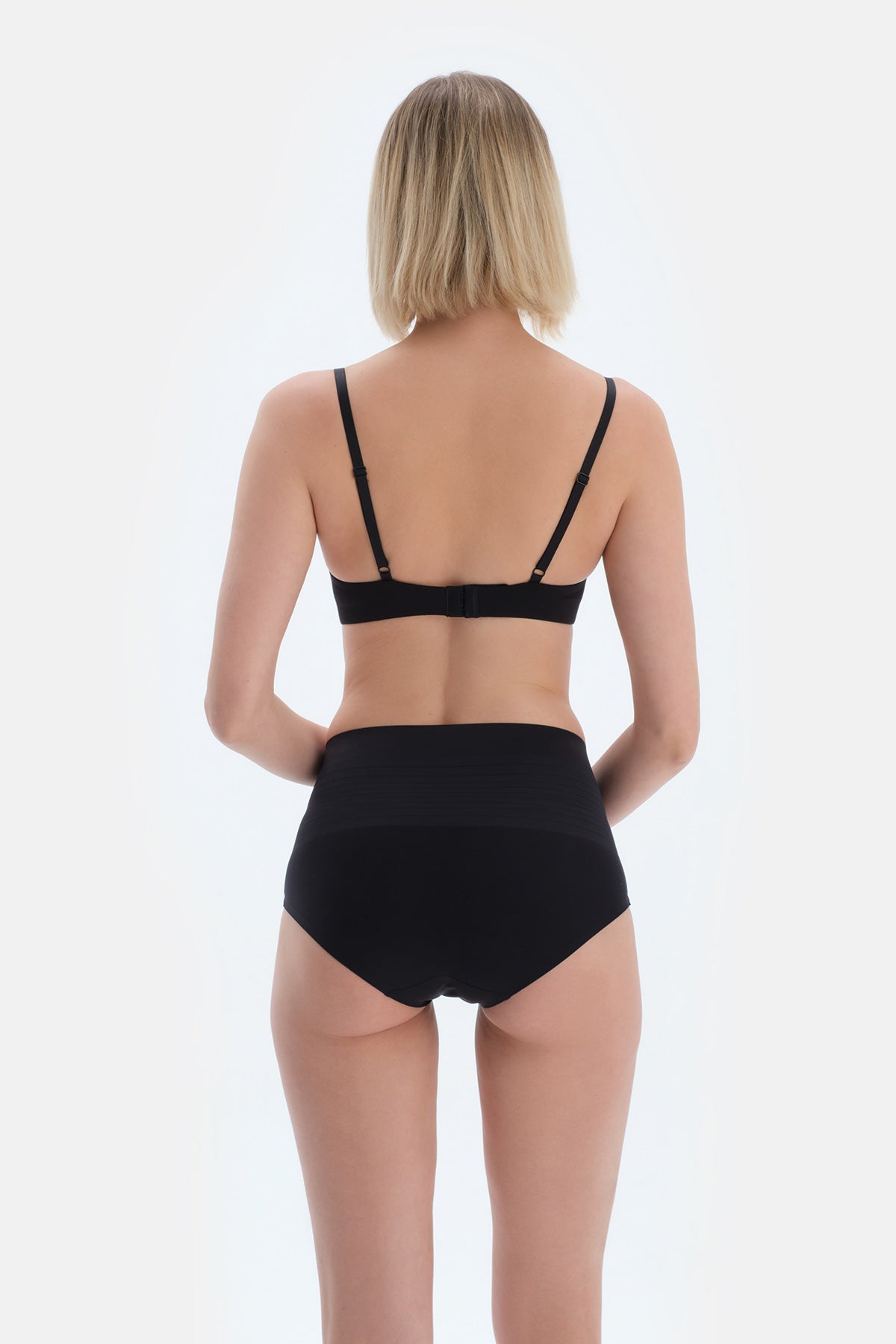 Black BRA