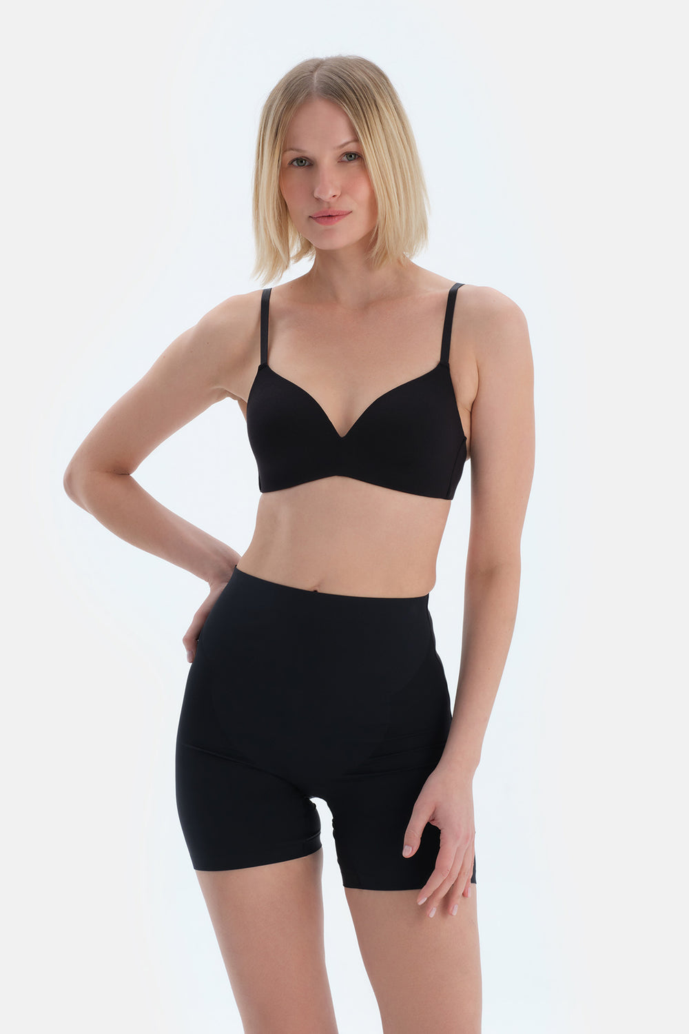 Black BRA