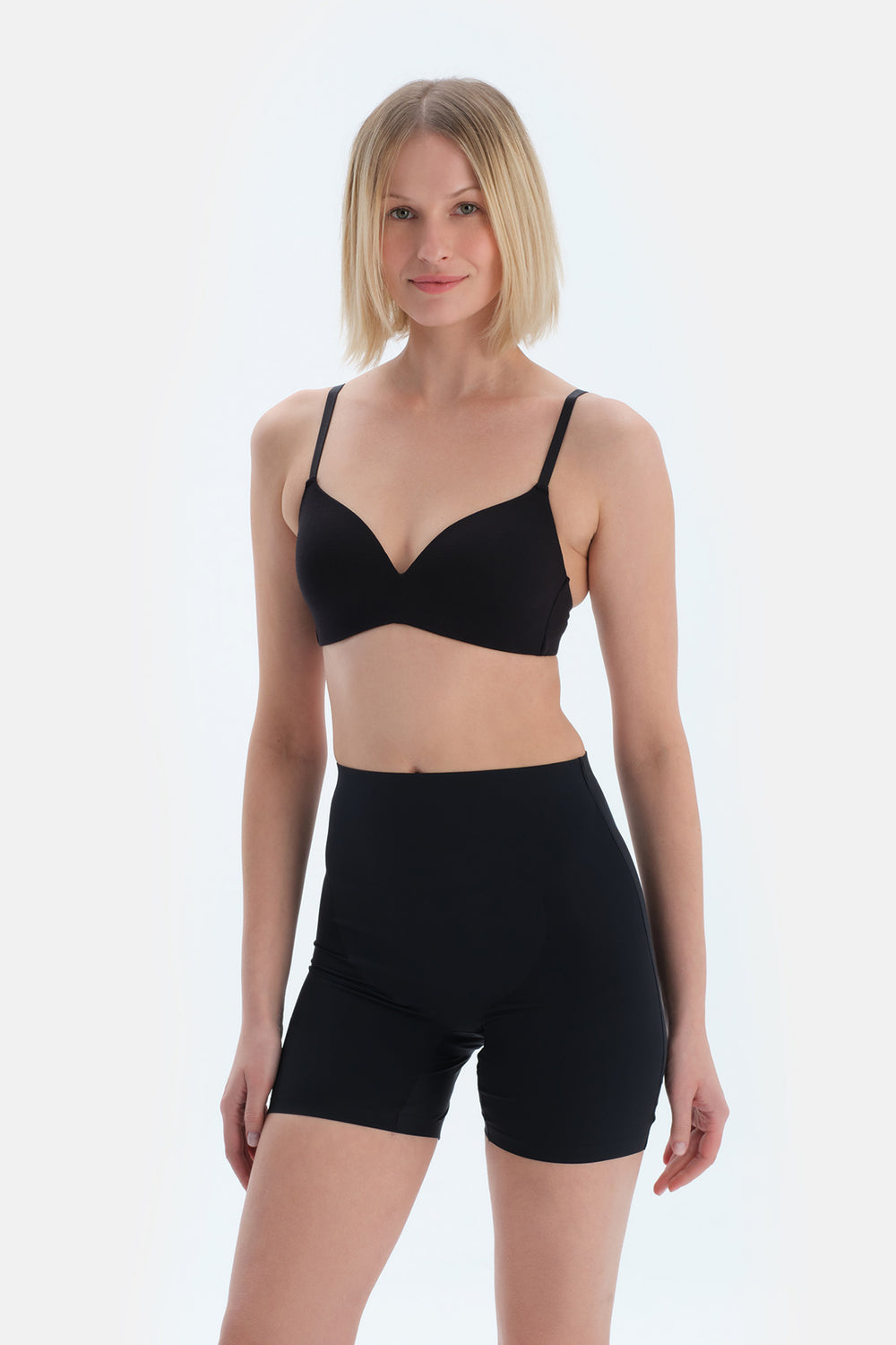 Black BRA