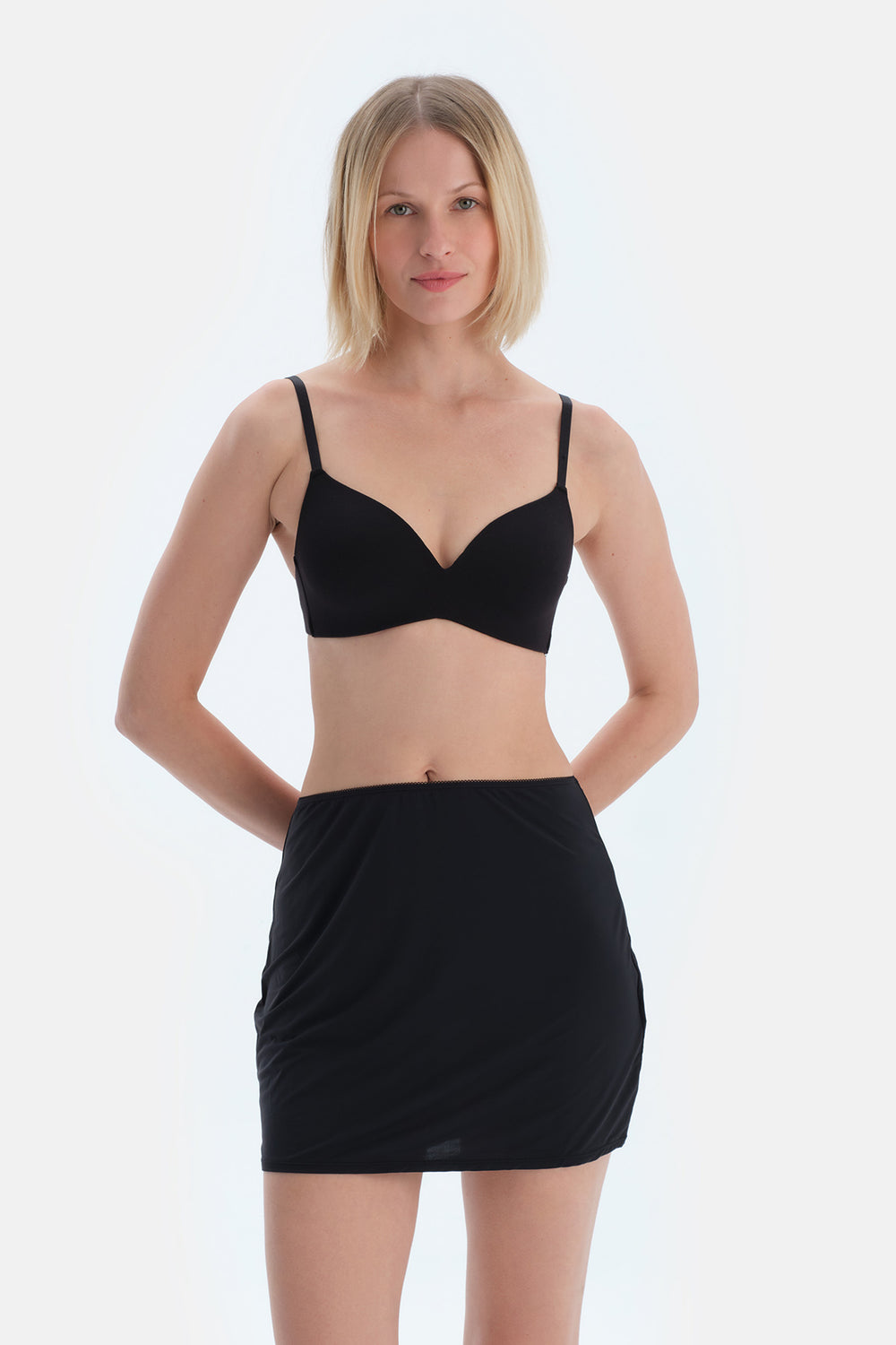 Siyah Mini Jupon