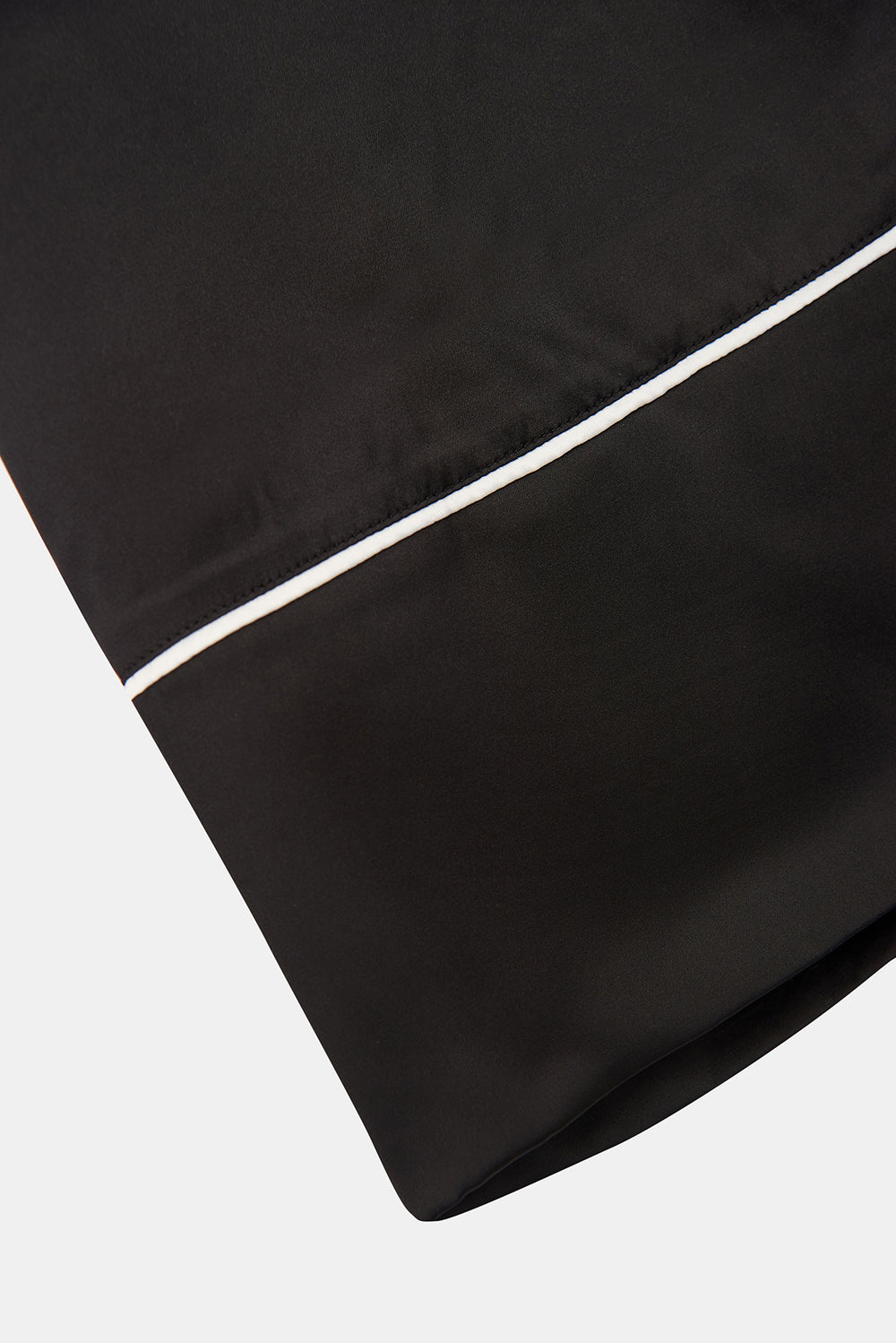 BLACK SATEEN BOTTOM