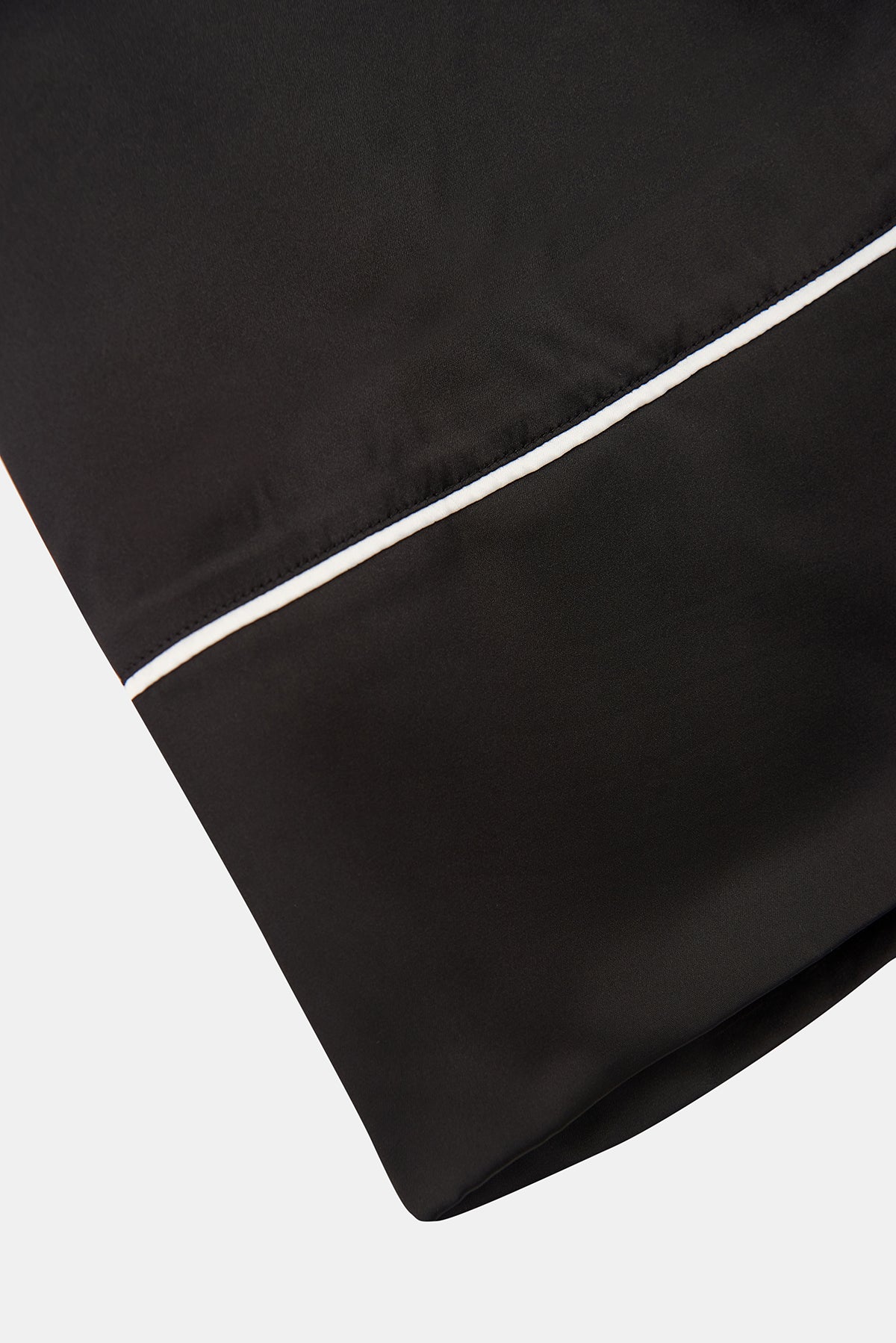 BLACK SATEEN BOTTOM