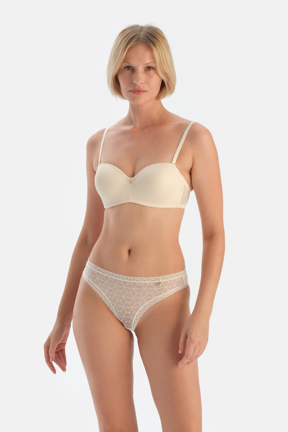 Ekru Almıra Straplez Boş Cup Tek Sütyen