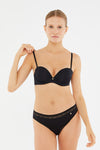 BLACK BRA