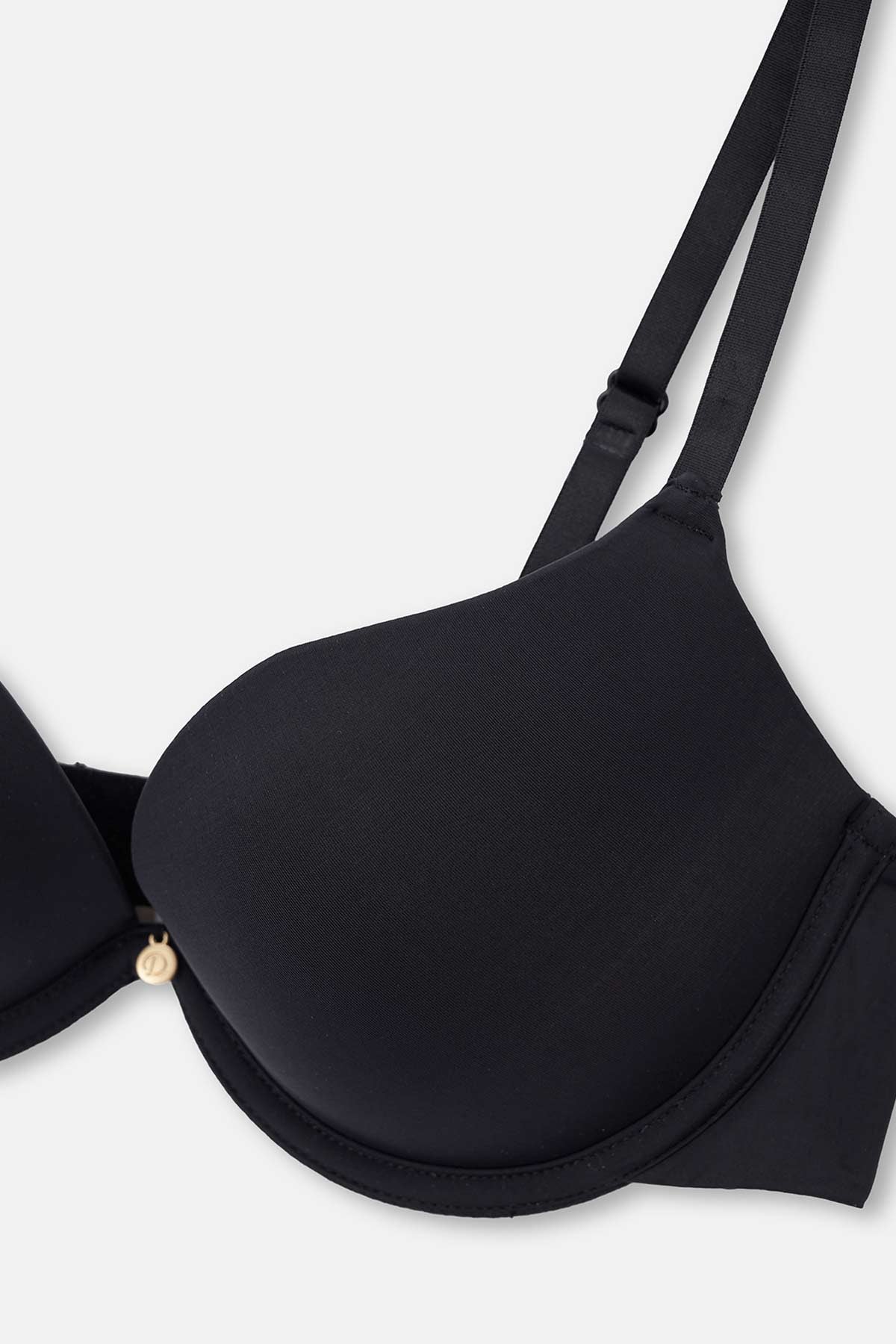 BLACK BRA