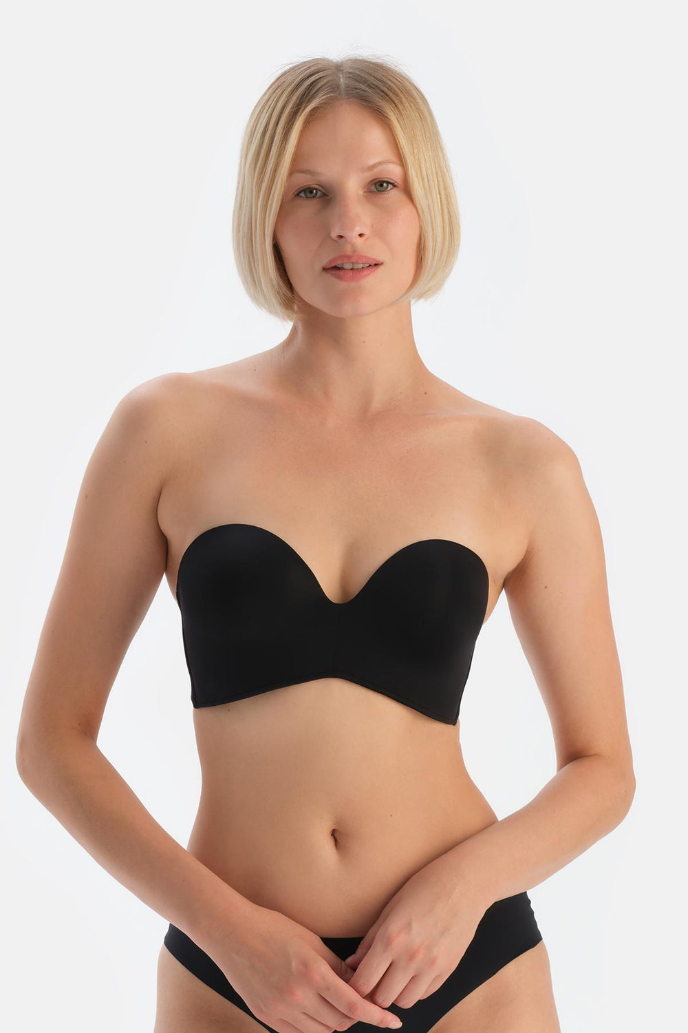 Siyah Clarıce Yarı Dolgulu Straplez Yandan Destekli Sütyen