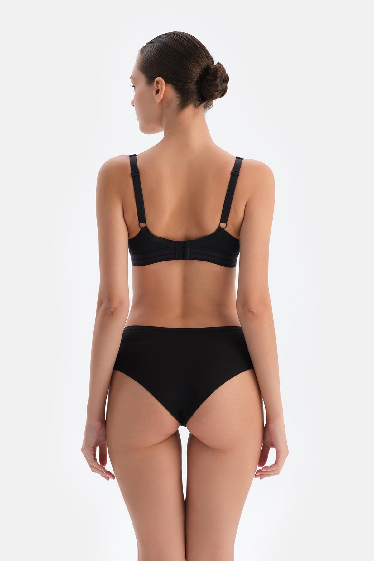 Siyah Neptune Toparlayıcı Kaplı Aır Sütyen