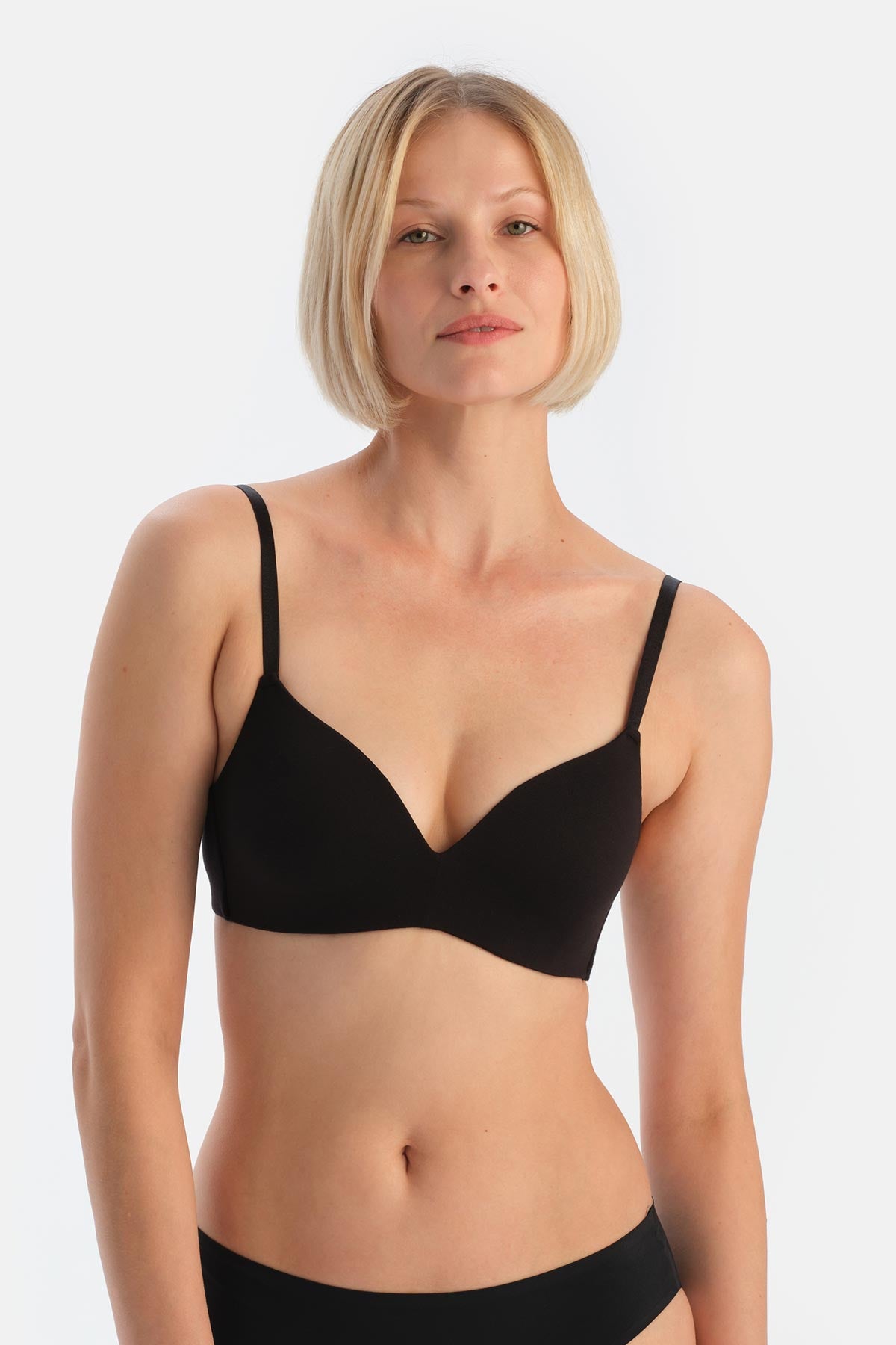 Siyah Emıiia Balensiz Modal Sütyen