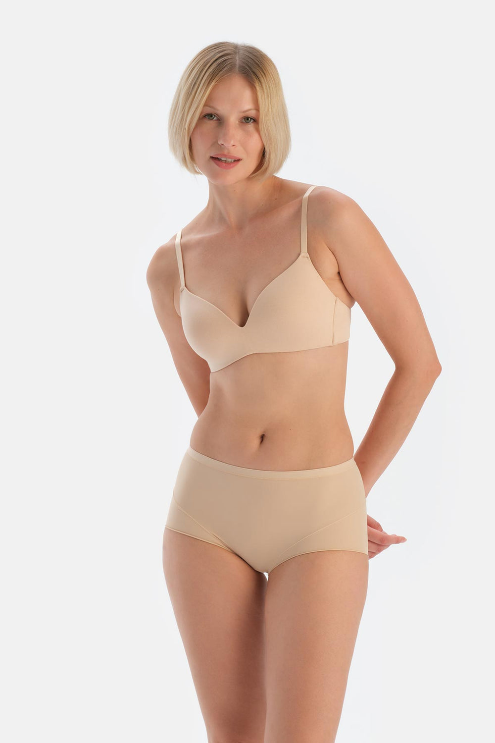 Nude BRA