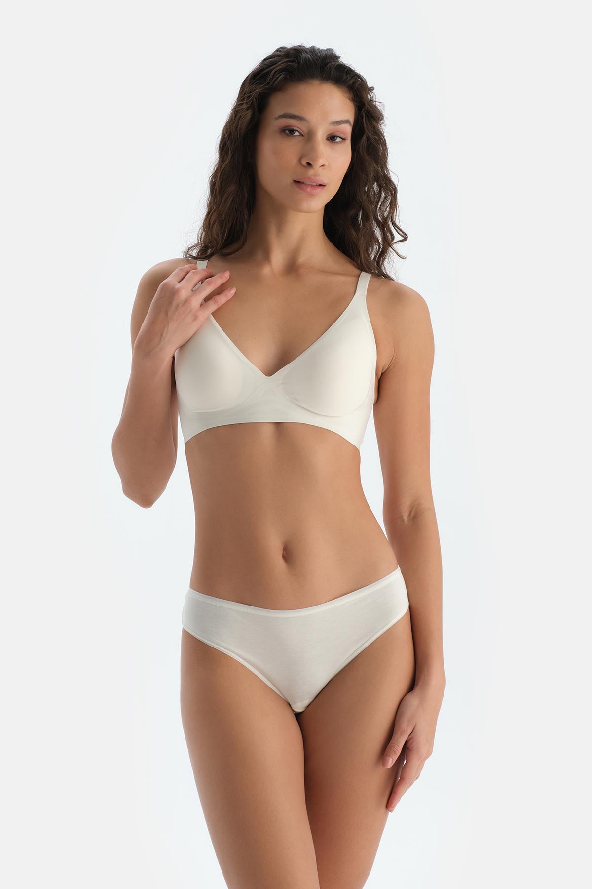 Ecru BRA