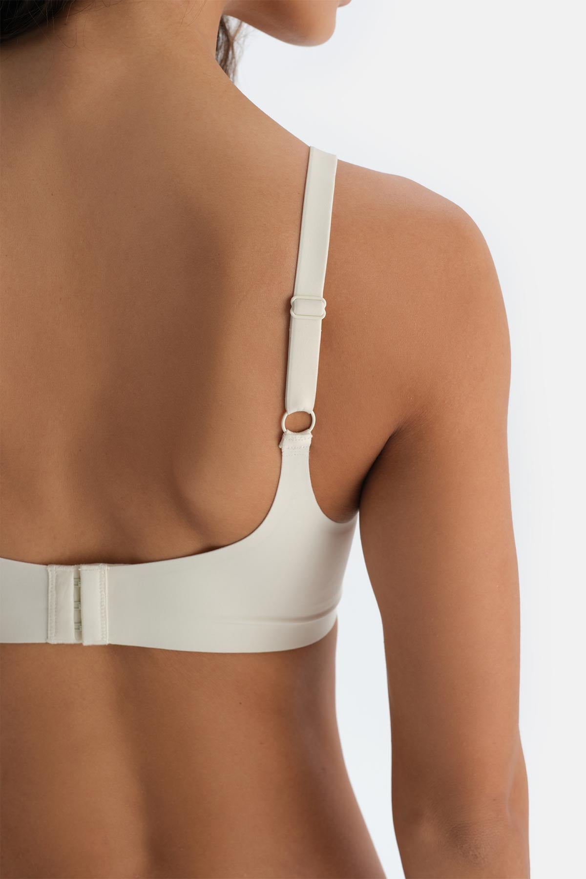 Ekru Suzie Balensiz Dikişsiz Sütyen