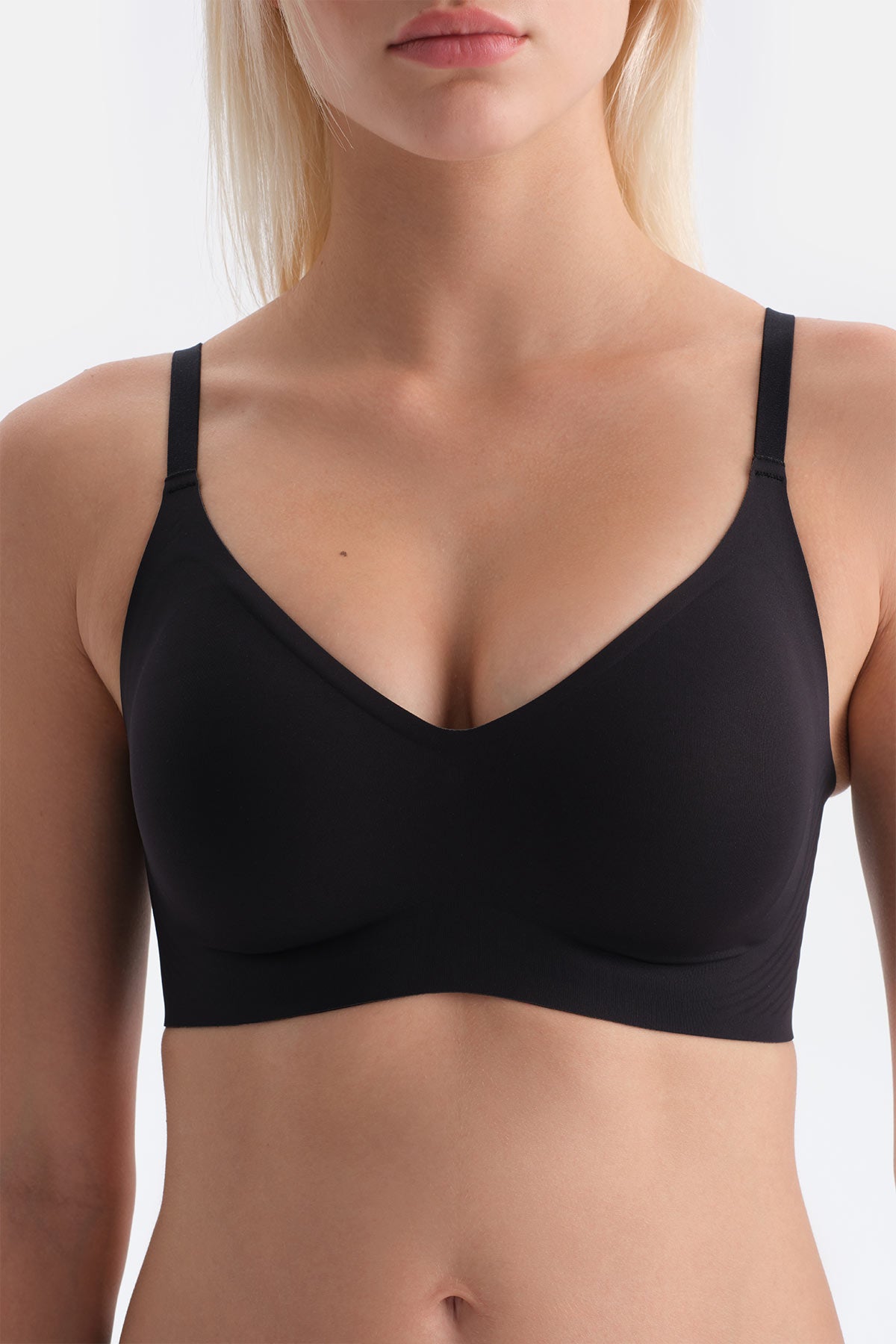 Siyah Sonya Balensiz Dikişsiz Sütyen