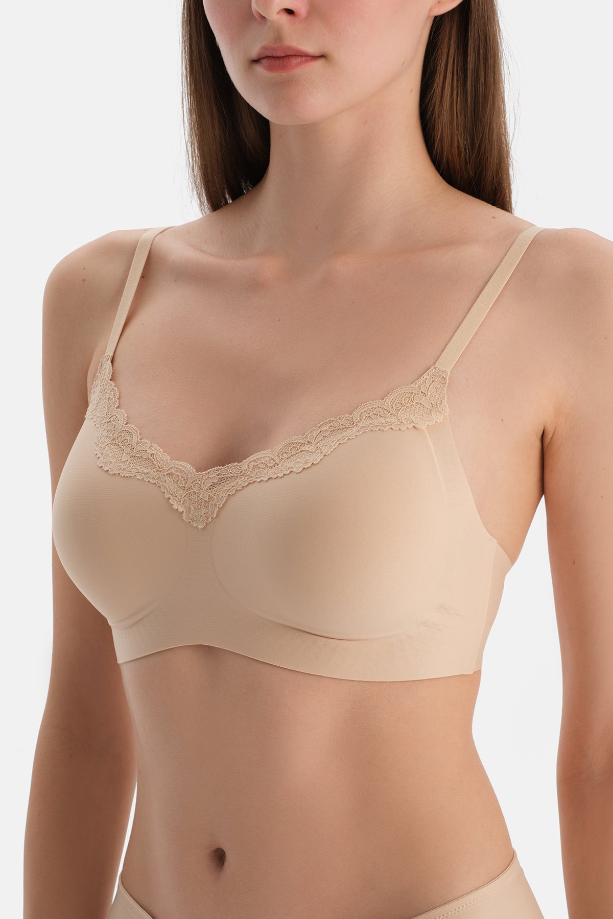 Ten Joyce Dantel Detaylı Balensiz Dikişsiz Sütyen