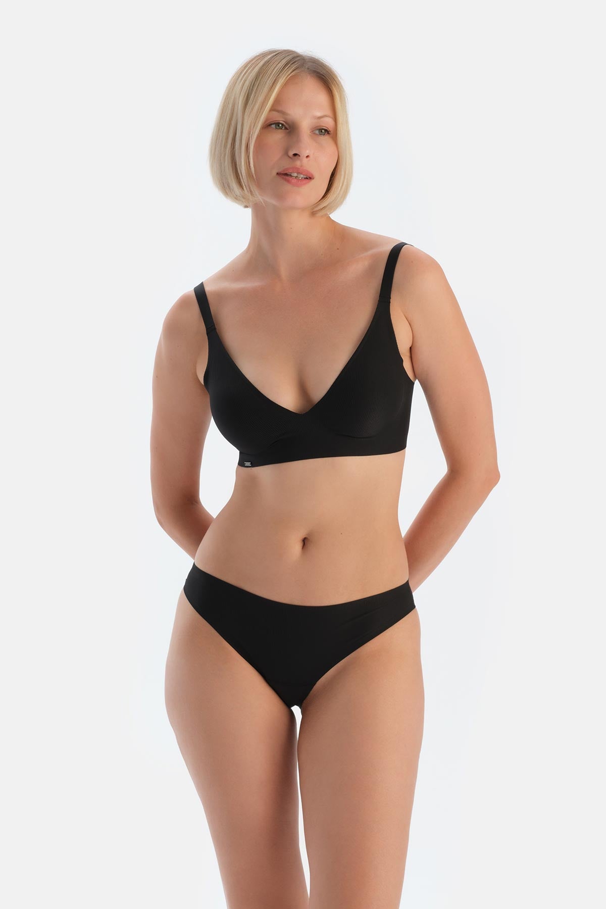 Siyah Kaşkorse Brazilian Külot