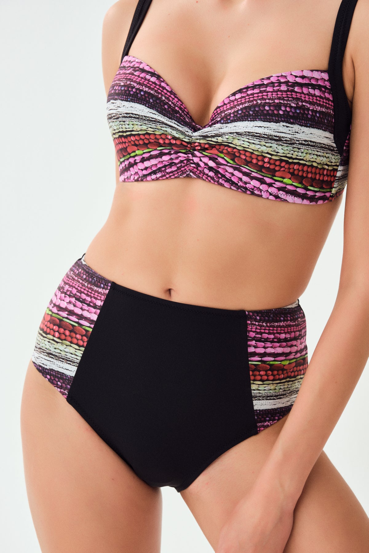 BLACK BIKINI SET