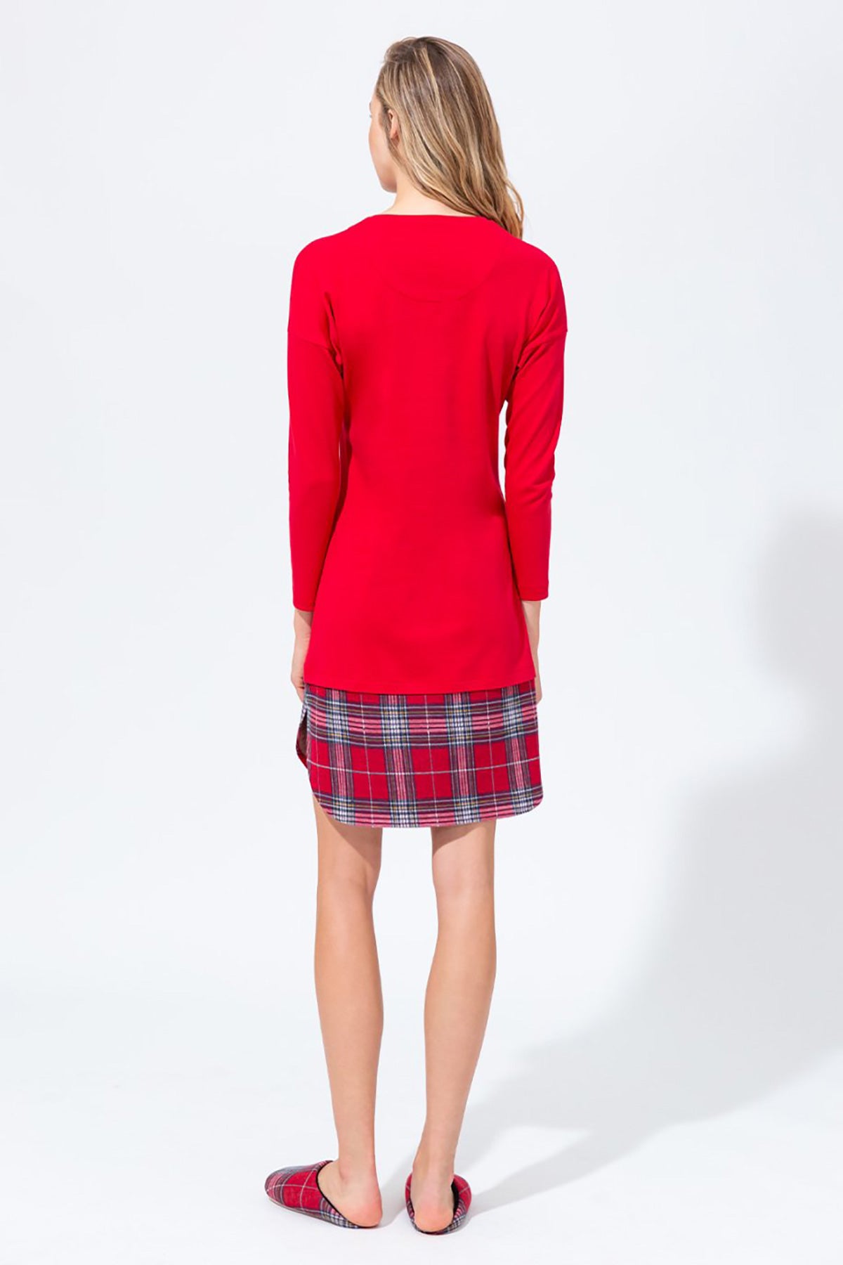 RED NIGHTIE