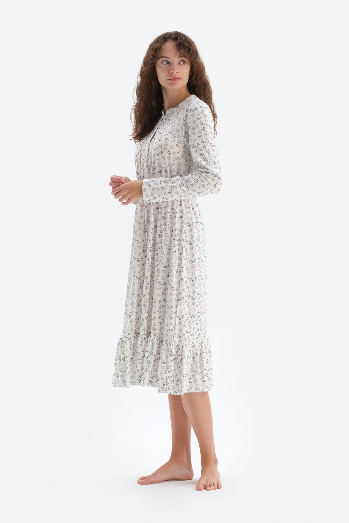ECRU NIGHTIE