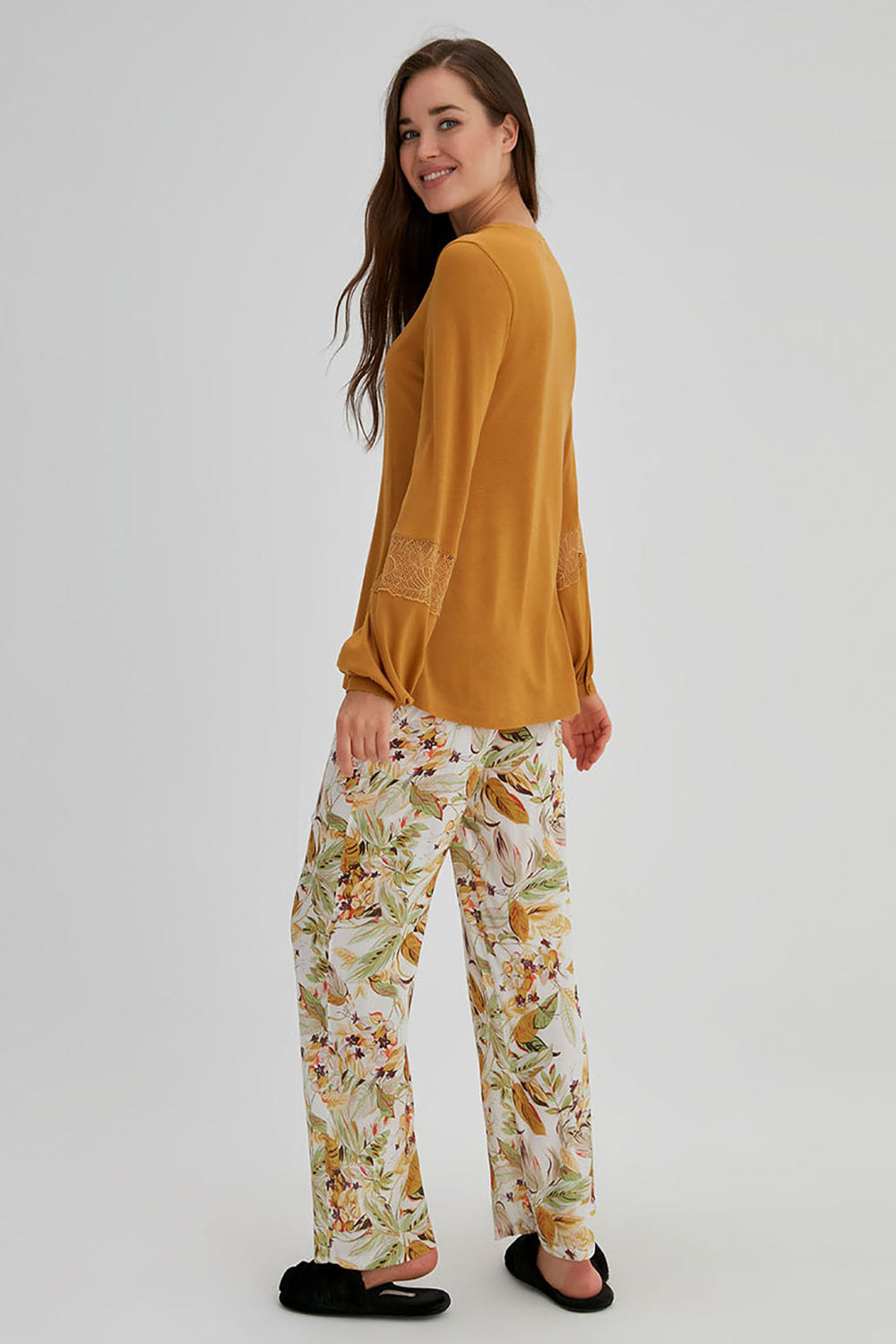 MUSTARD PYJAMA SET