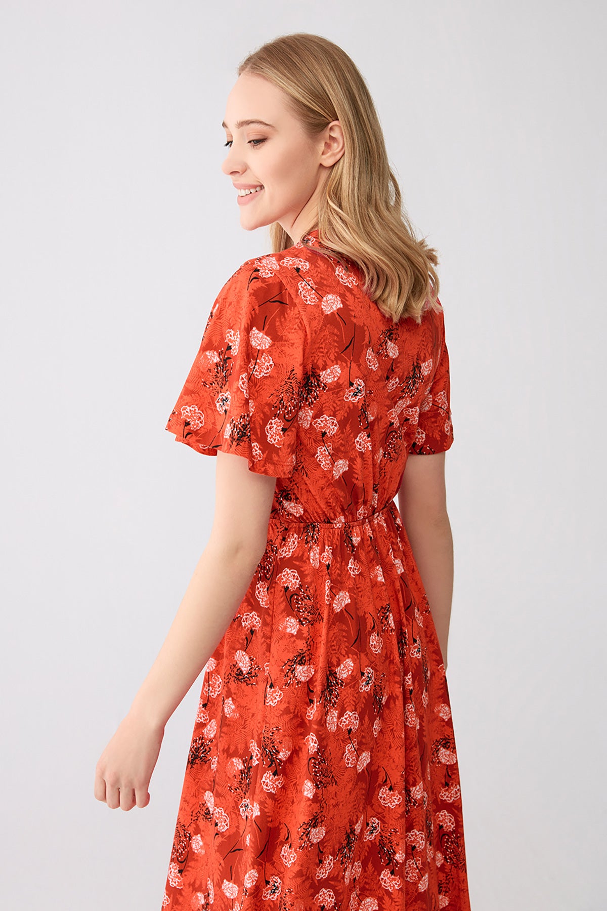 RED NIGHTIE