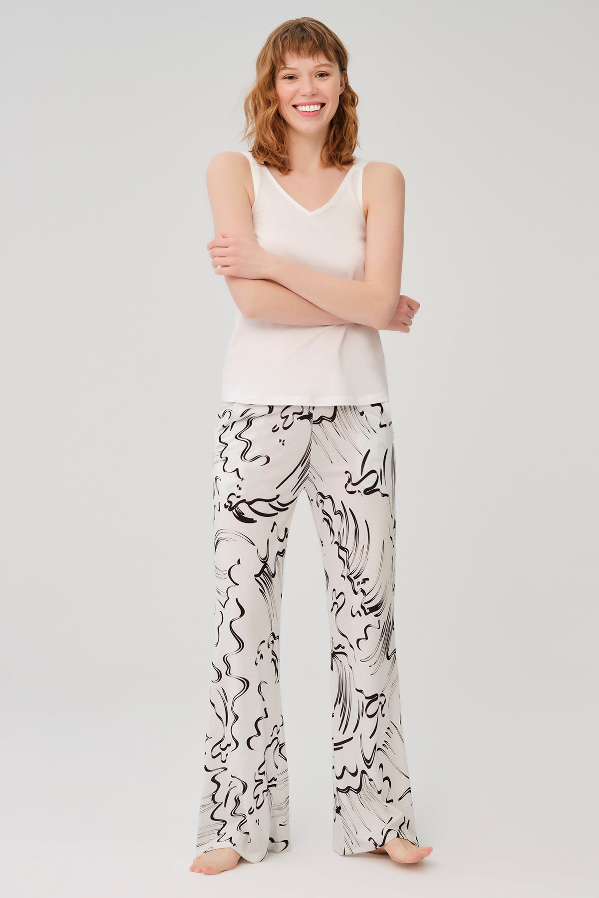 Beyaz Kadın Modal Kolsuz Gömlek Pijama Takımı