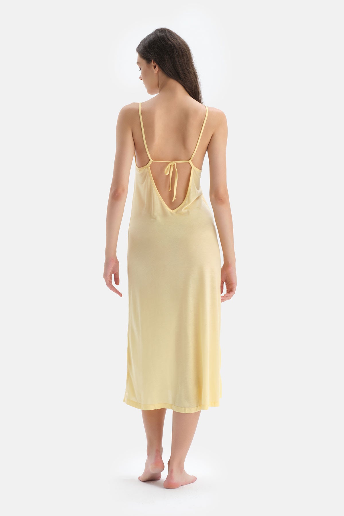 YELLOW NIGHTIE
