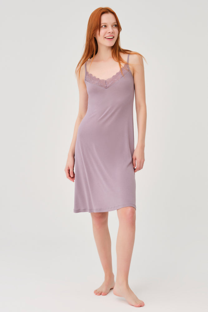 LIGHT PURPLE NIGHTIE