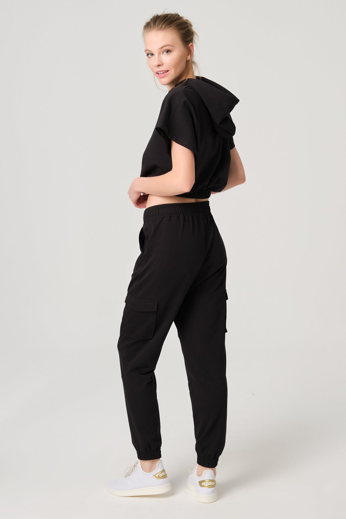 BLACK ONE PIECE TOP- ONE PIECE BOTTOM