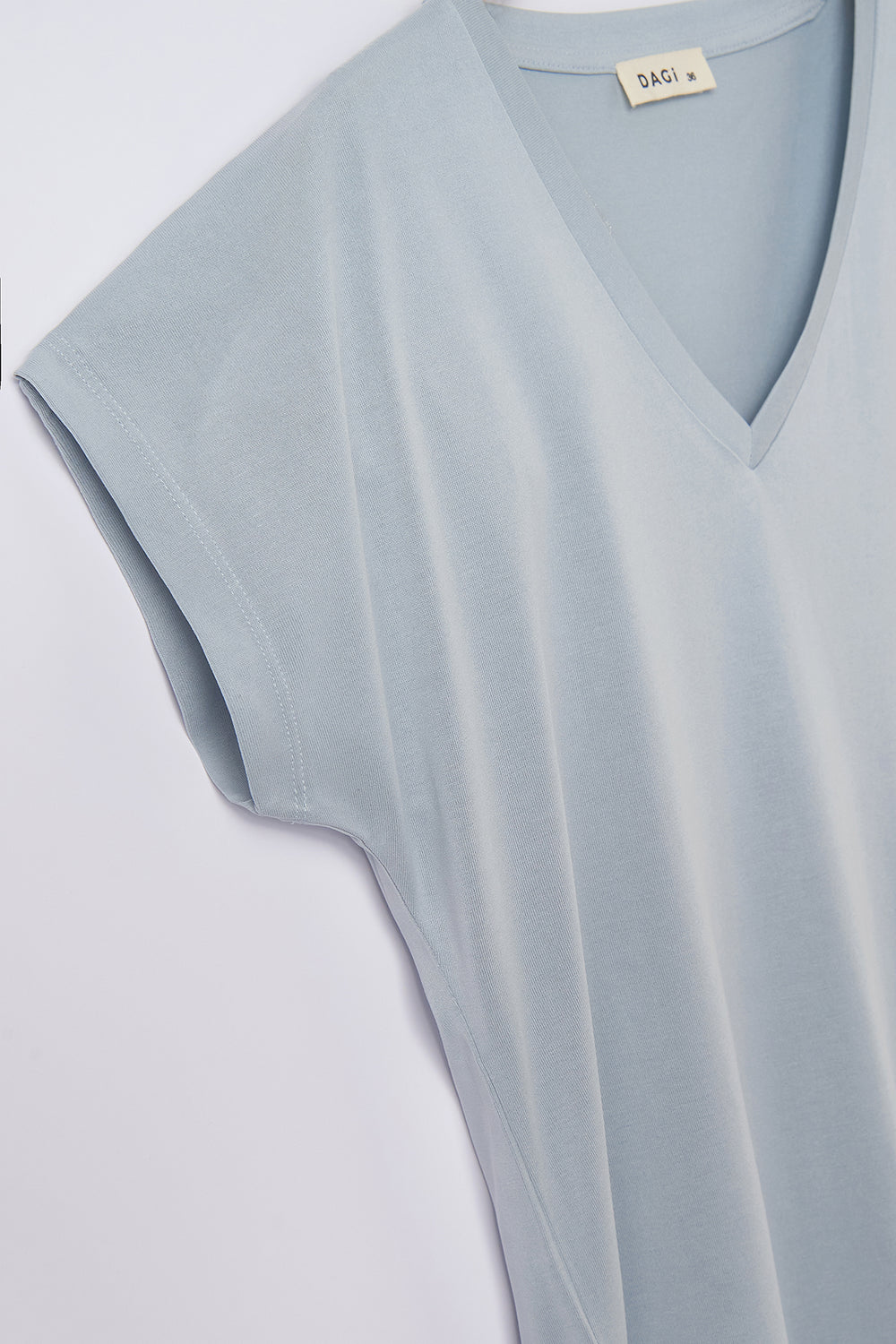 BLUE T-SHIRT