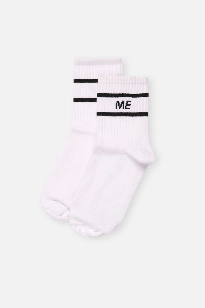 WHITE SOCKS