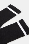 BLACK SOCKS