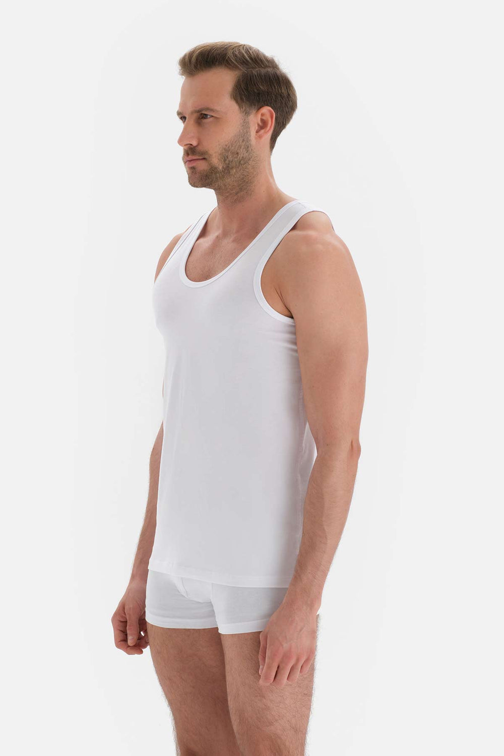 WHITE TANKTOP