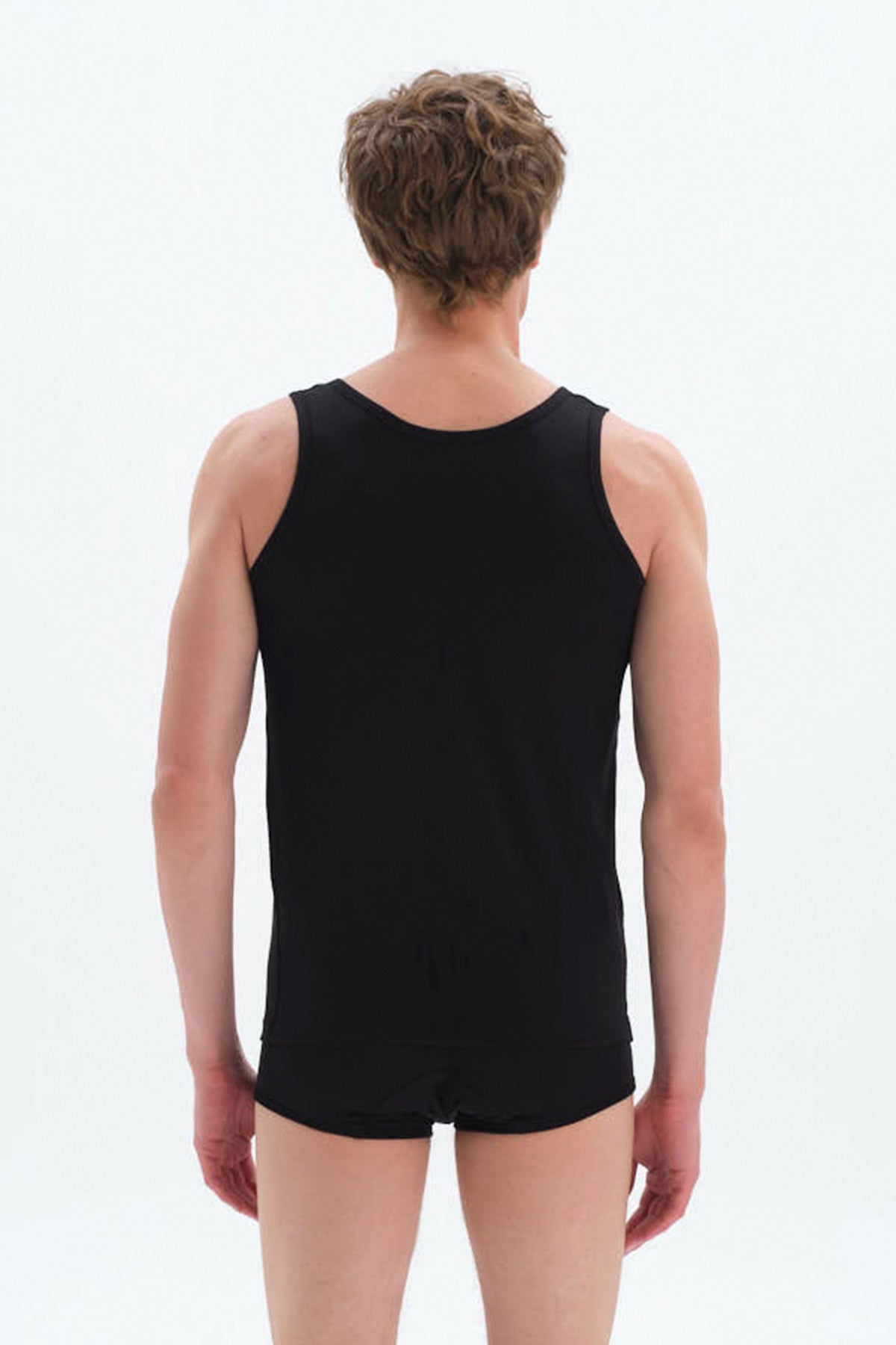 BLACK TANKTOP