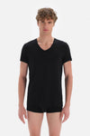 BLACK T-SHIRT