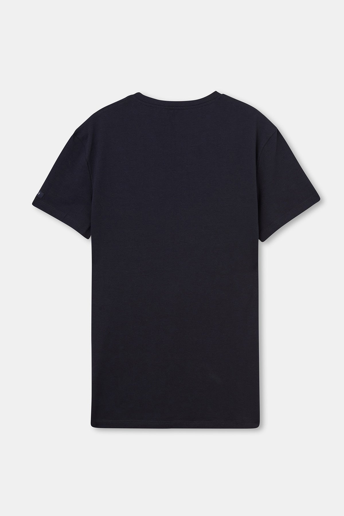 BLACK T-SHIRT