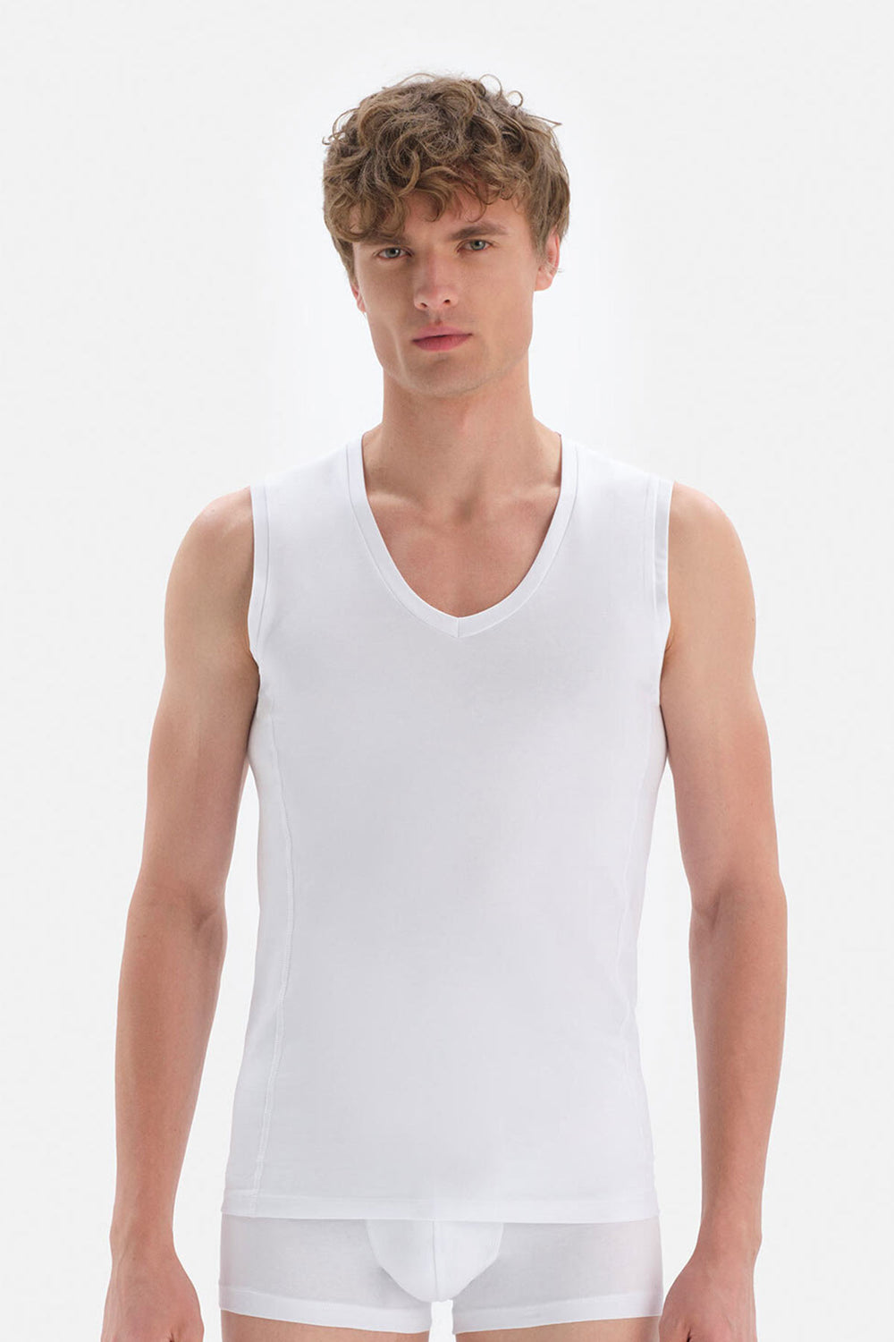 WHITE  T-SHIRT SLEEVLESS