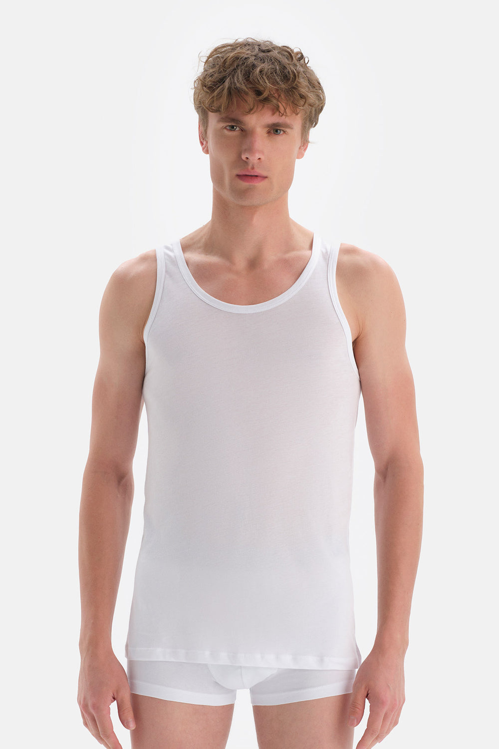 WHITE TANKTOP