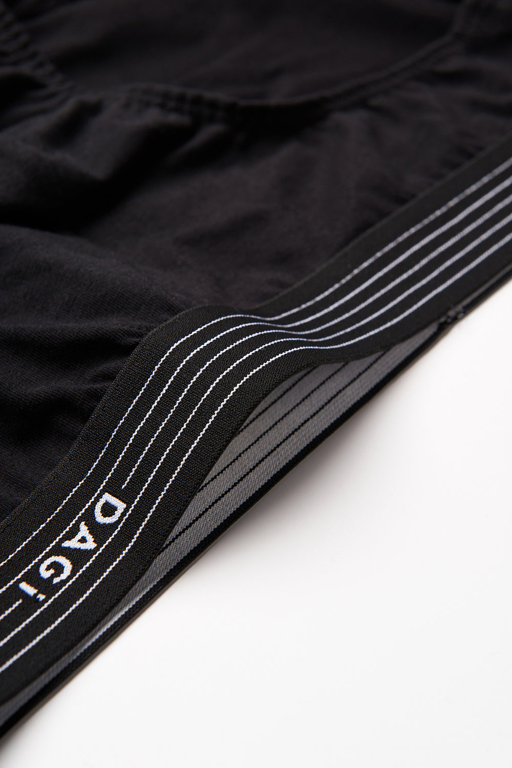 BLACK SLIP